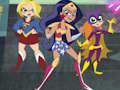 Hra Frenemie: DC Super Hero Girls