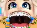 Hra Baby Elsa Wears A Brace