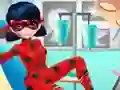 Hra Dotted Girl Ambulance For Superhero