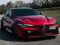 Hra Alfa Romeo Giulia GTA Slide