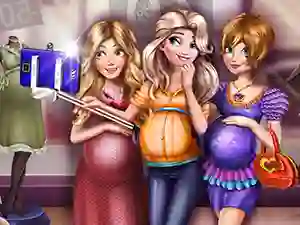 Hra Princesses Pregnant Selfie