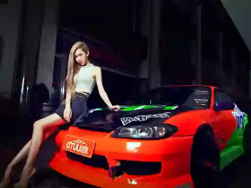 Hra Girls and Cars