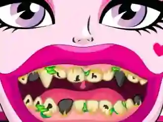 Hra Draculaura Bad Teeth