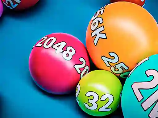 Hra Merge the Balls 2048: Billiards!