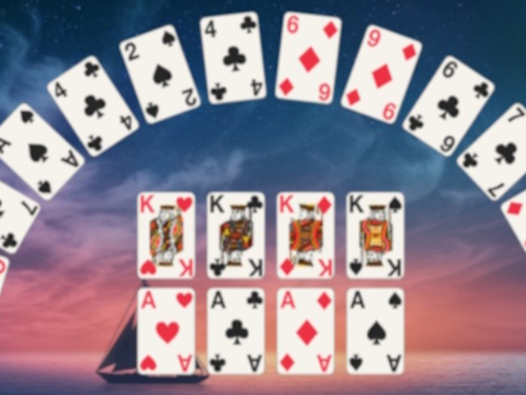 Hra Crescent Solitaire 