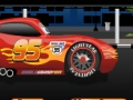 Hra Lightning McQueen se obléká 